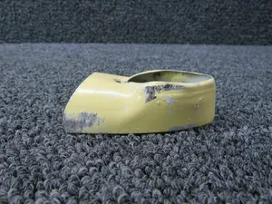Stinson 108-3 Navigation Light Retainer